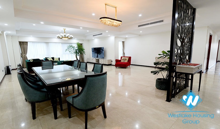 Luxury 4 beds apartment in L2 Block, Ciputra, Tay Ho